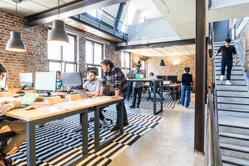 A bird in a cage or how to keep a funder in a start-up?