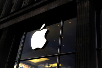 Apple под антимонопольным давлением в Китае: 48 разработчиков требуют расследования SAMR
