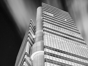 Navigating investment negotiations in IT