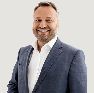 Управляющий партнер REVERA law group